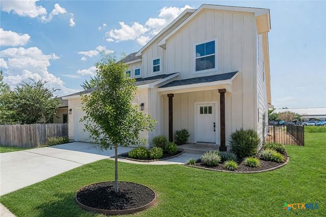 362 Stagecoach Trail, San Marcos, TX 78666