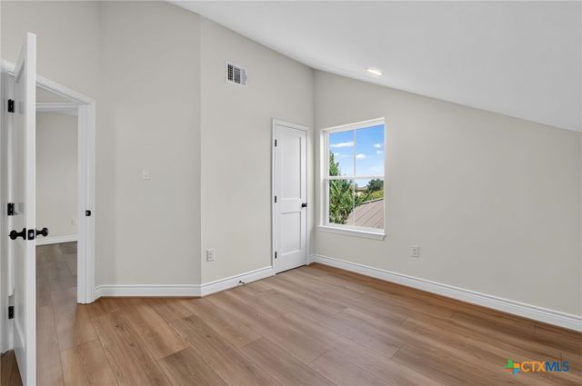 362 Stagecoach Trail, San Marcos, TX 78666