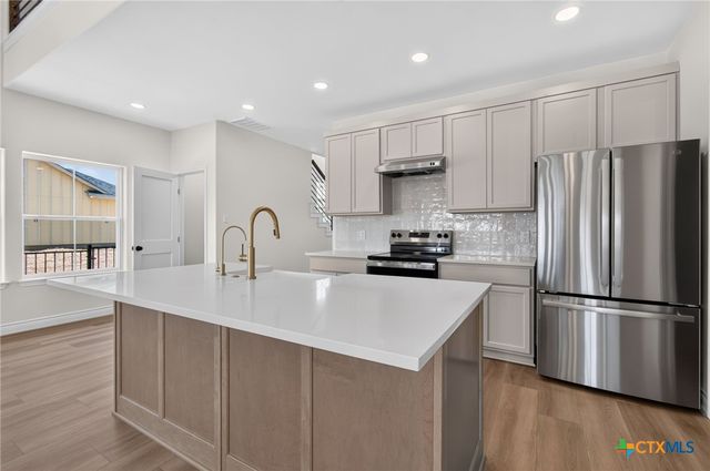 362 Stagecoach Trail, San Marcos, TX 78666