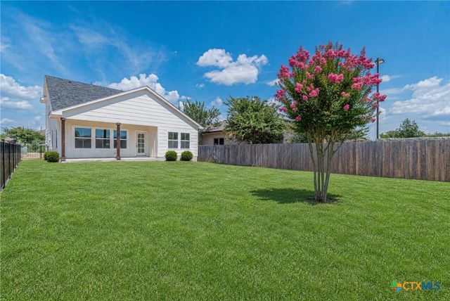 362 Stagecoach Trail, San Marcos, TX 78666