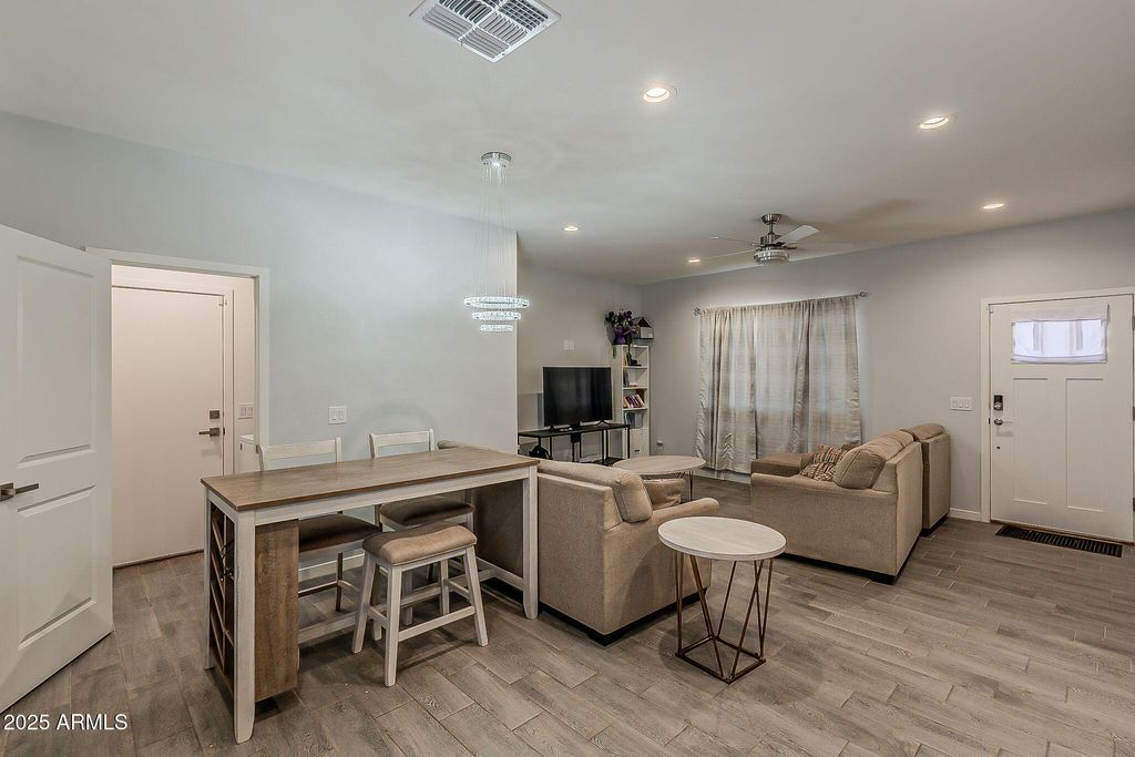 Image 4 of property listing at 3345 W SANTAN VISTA Drive, Eloy, AZ 85131