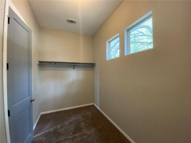 204 Spellbrook LN, Lakeway, TX 78734