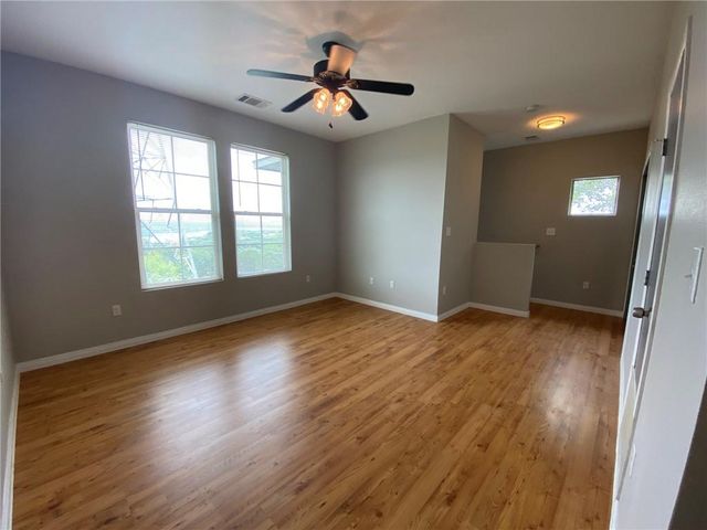 204 Spellbrook LN, Lakeway, TX 78734