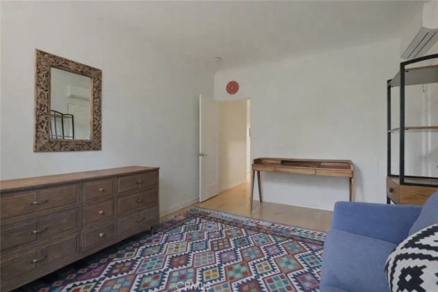 1345 N Hayworth 2, West Hollywood, CA 90046