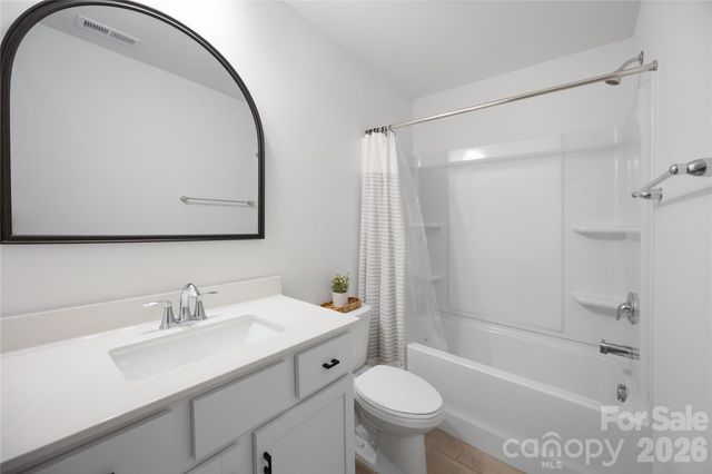 5256 Piedmont Run Road, Mount Holly, NC 28120