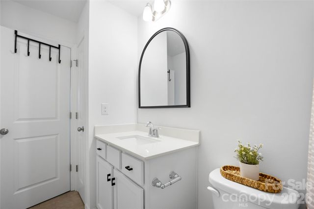 5256 Piedmont Run Road, Mount Holly, NC 28120