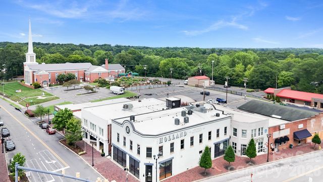 5256 Piedmont Run Road, Mount Holly, NC 28120