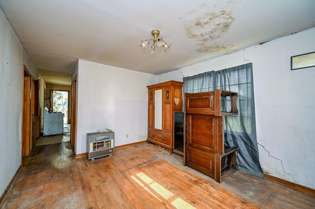 5905 Willow Drive, Pearland, TX 77584