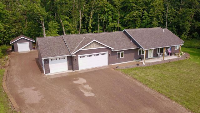 22 454th Boulevard, Harris, MN 55032