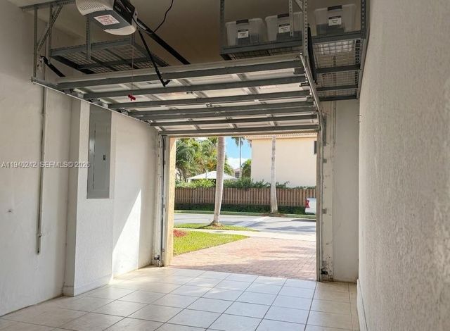 11541 NW 68th Terrace, Doral, FL 33178
