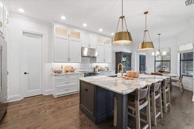 2398 HERITAGE LAKES DRIVE, Lakeland, FL 33803