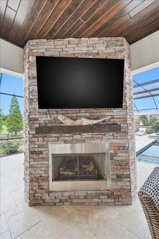 2398 HERITAGE LAKES DRIVE, Lakeland, FL 33803