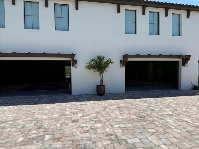 2398 HERITAGE LAKES DRIVE, Lakeland, FL 33803