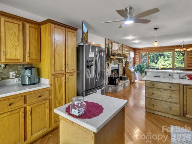 150 Sorghum Drive, Waynesville, NC 28785