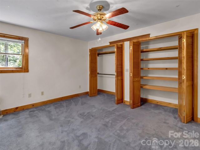 150 Sorghum Drive, Waynesville, NC 28785