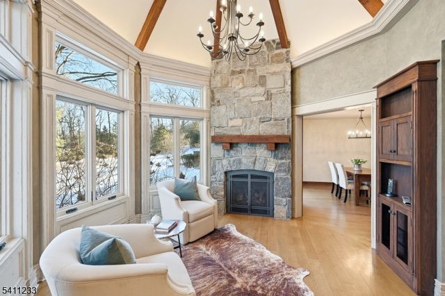 307 Freemans Ln, Franklin Lakes Boro, NJ 07417