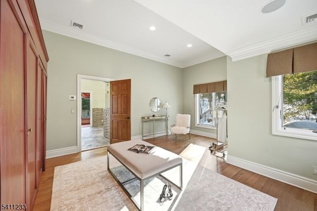 307 Freemans Ln, Franklin Lakes Boro, NJ 07417