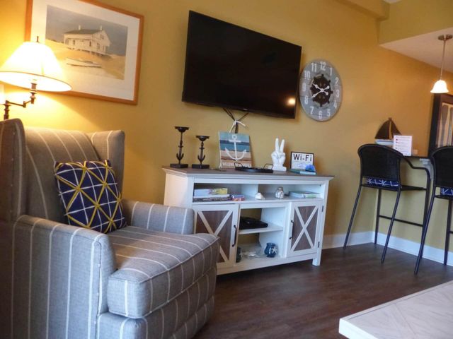 9100 Baytowne Wharf Boulevard UNIT 562, Miramar Beach, FL 32550