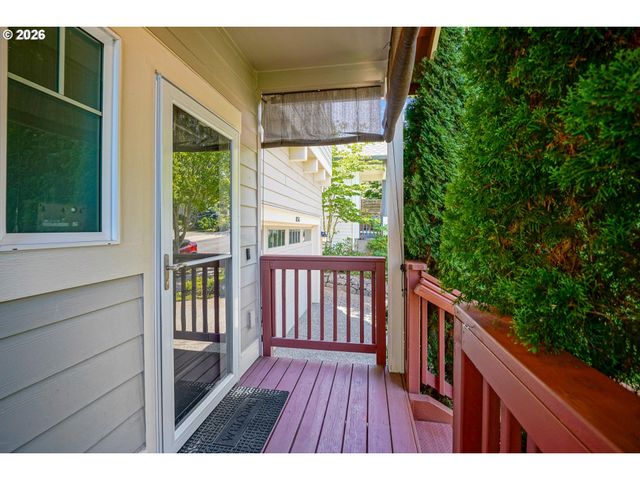 8156 Sw 174th Ter, Beaverton, OR 97007