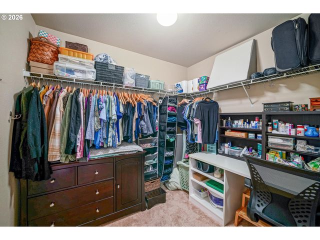 8156 Sw 174th Ter, Beaverton, OR 97007