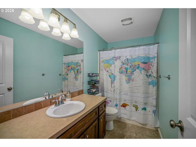 8156 Sw 174th Ter, Beaverton, OR 97007