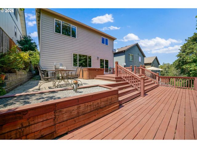 8156 Sw 174th Ter, Beaverton, OR 97007
