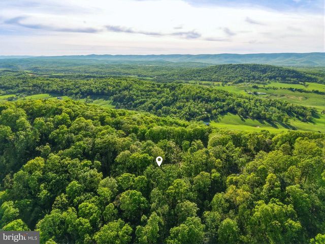 816 HILLTOP LN, Mount Jackson, VA 22842