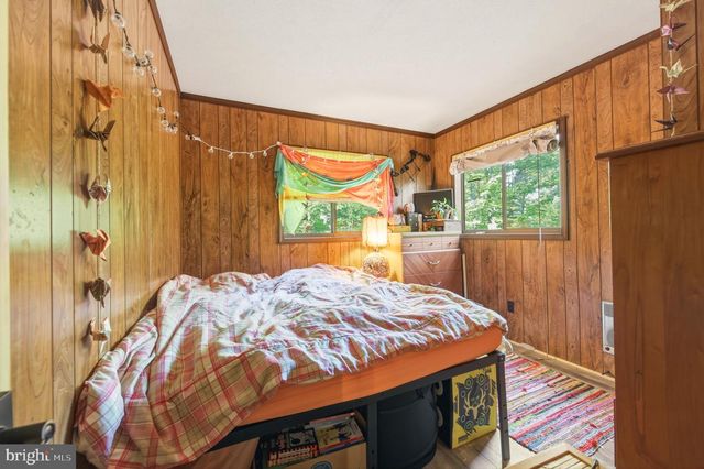 816 HILLTOP LN, Mount Jackson, VA 22842