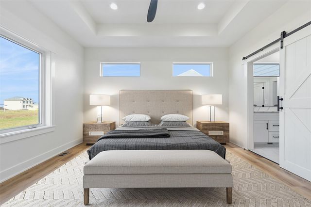 17335 Brookview Drive, Urbandale, IA 50323