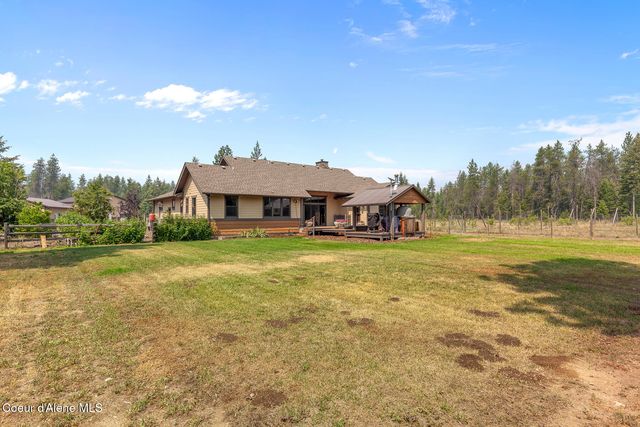 630 Goldfinch LN, Spirit Lake, ID 83869