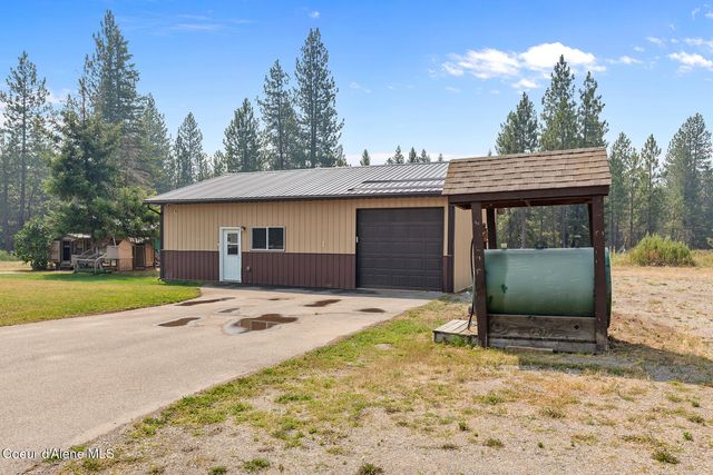 630 Goldfinch LN, Spirit Lake, ID 83869