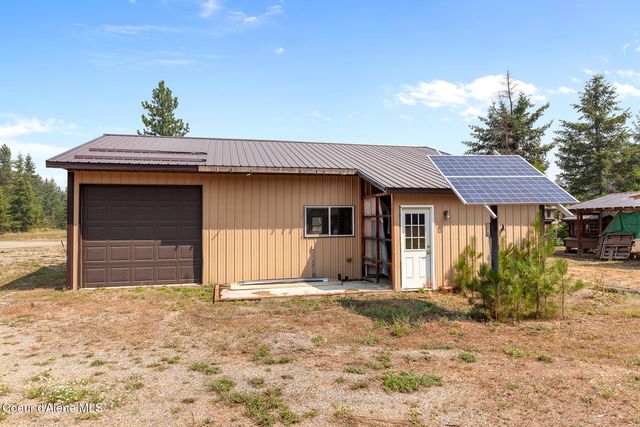 630 Goldfinch LN, Spirit Lake, ID 83869