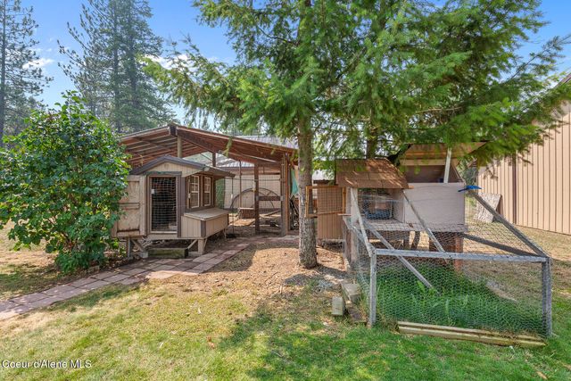 630 Goldfinch LN, Spirit Lake, ID 83869