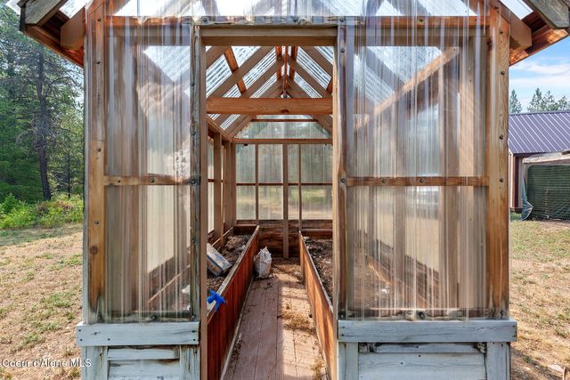 630 Goldfinch LN, Spirit Lake, ID 83869