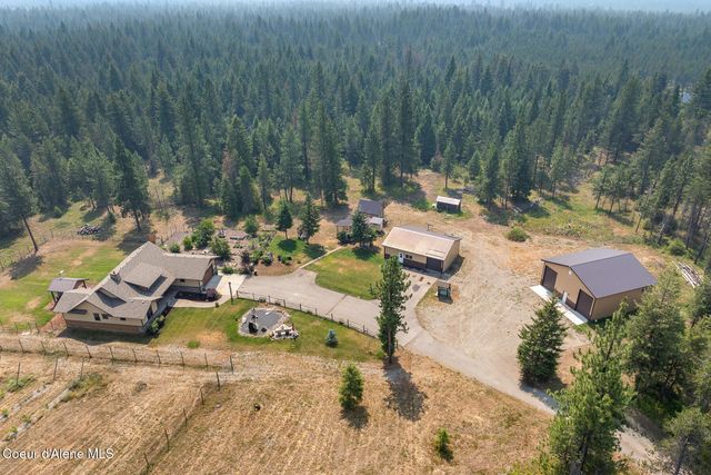 630 Goldfinch LN, Spirit Lake, ID 83869
