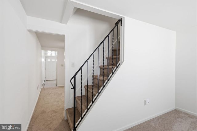 2 - 8 CORLISS AVE, Morrisville, PA 19067