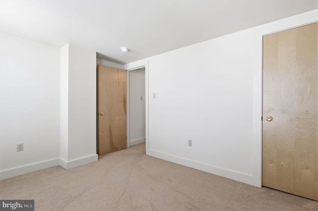 2 - 8 CORLISS AVE, Morrisville, PA 19067
