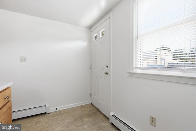 2 - 8 CORLISS AVE, Morrisville, PA 19067
