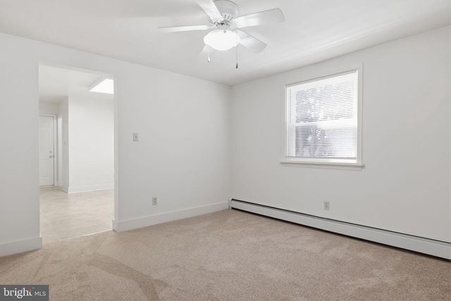 2 - 8 CORLISS AVE, Morrisville, PA 19067