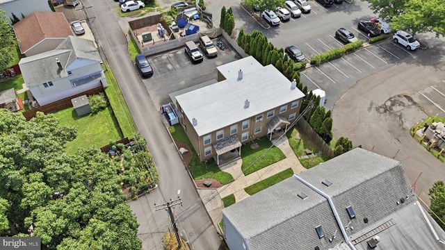 2 - 8 CORLISS AVE, Morrisville, PA 19067