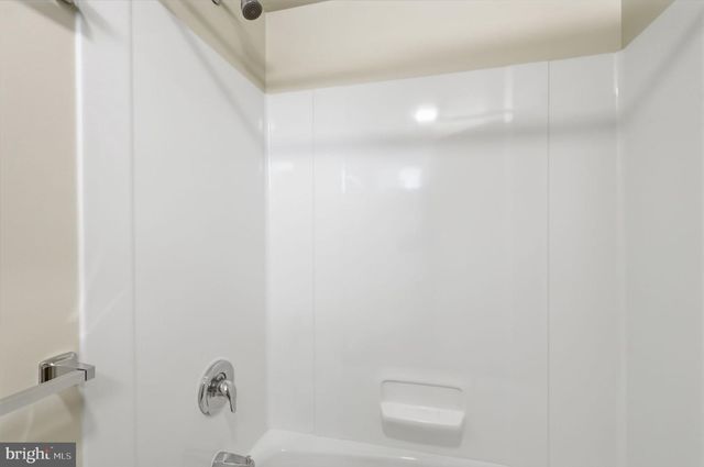 2 - 8 CORLISS AVE, Morrisville, PA 19067
