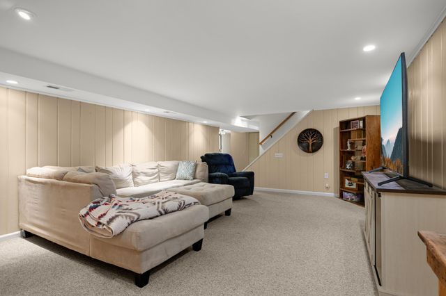 3523 Comet Lane, Minnetonka, MN 55345