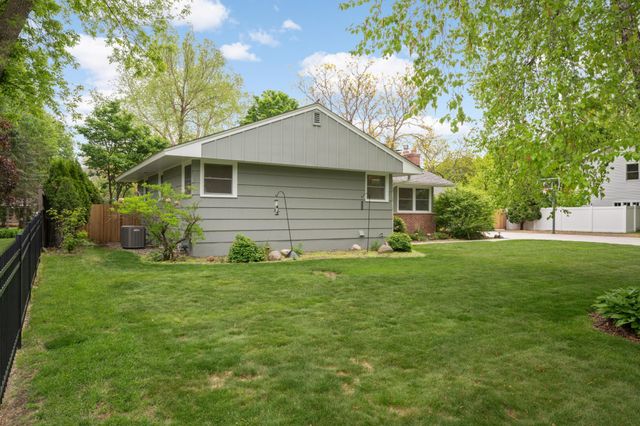 3523 Comet Lane, Minnetonka, MN 55345