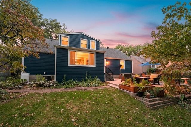 4621 W 71st Street, Prairie Village, KS 66208