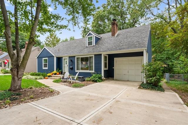 4621 W 71st Street, Prairie Village, KS 66208