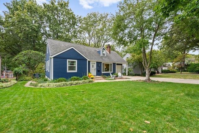 4621 W 71st Street, Prairie Village, KS 66208