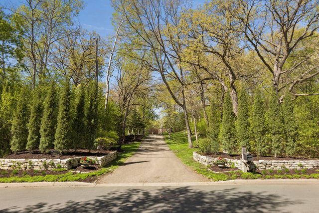 5840 Mount Normandale Drive, Bloomington, MN 55437