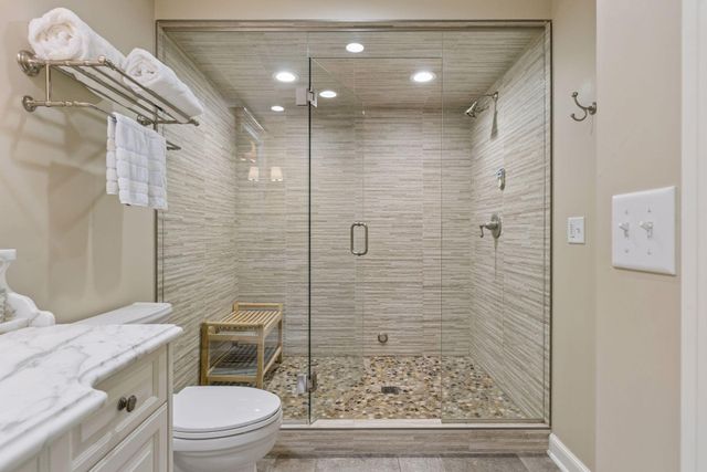 5840 Mount Normandale Drive, Bloomington, MN 55437