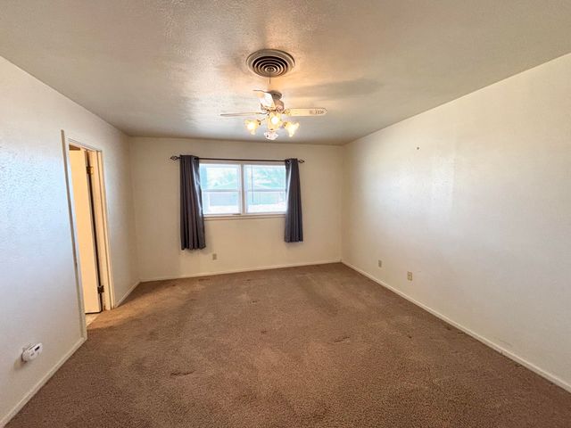 1601 Avenue F, Abernathy, TX 79311