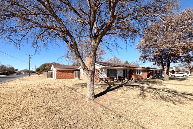 1601 Avenue F, Abernathy, TX 79311